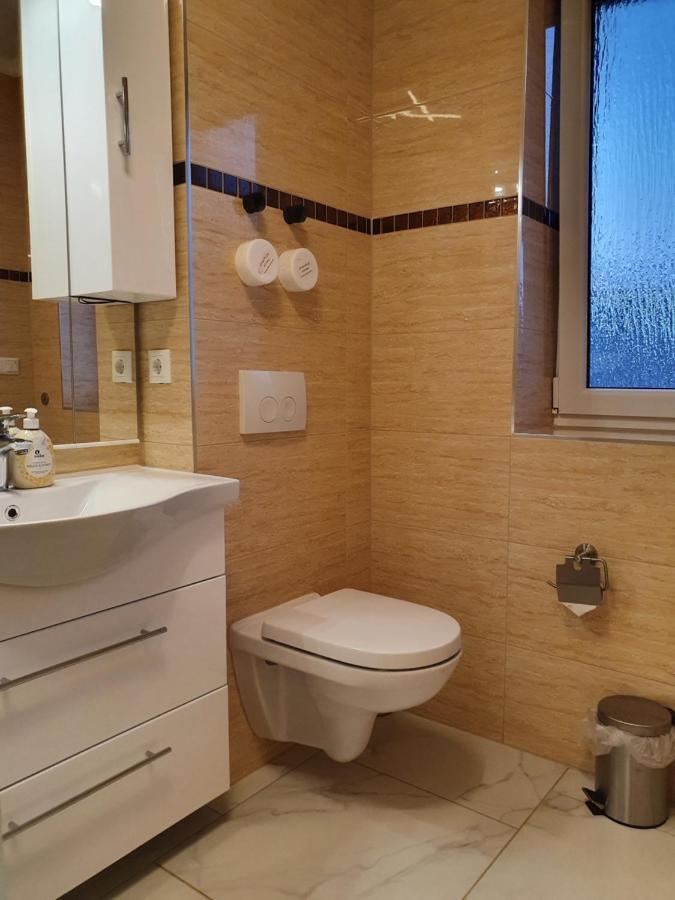 Lucys Haus 2 "Am Peeneblick" 佩讷明德 外观 照片